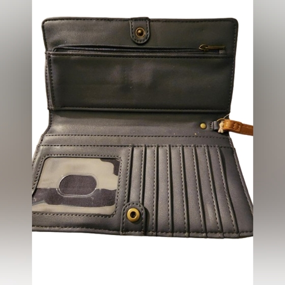 NWT Women's Printed Bifold Wallet - Picture 2 of 2